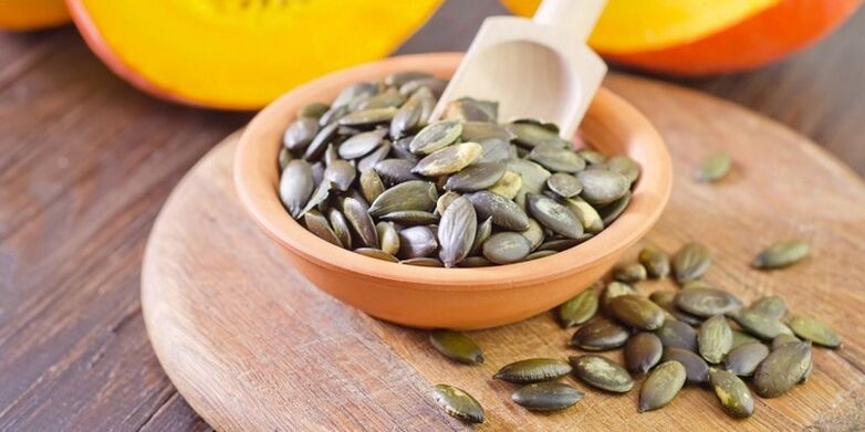 Pumpkin seeds used daily by a man will strengthen the potency